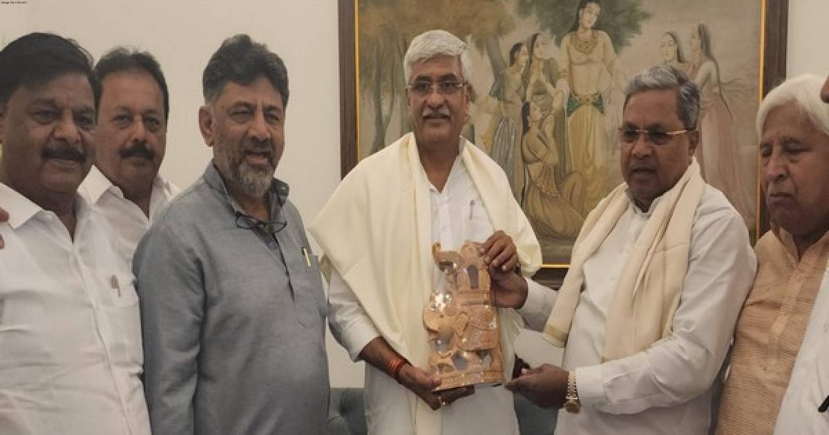 Cauvery row: Siddaramaiah-led delegation meets Jal Shakti Minister in New Delhi